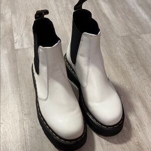 White Leather Dr Marten Chelsea Boots Sz 10